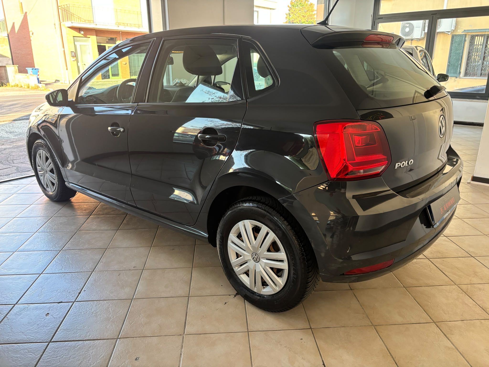 VOLKSWAGEN POLO 1.0 MPI TRENDLINE BENZINA