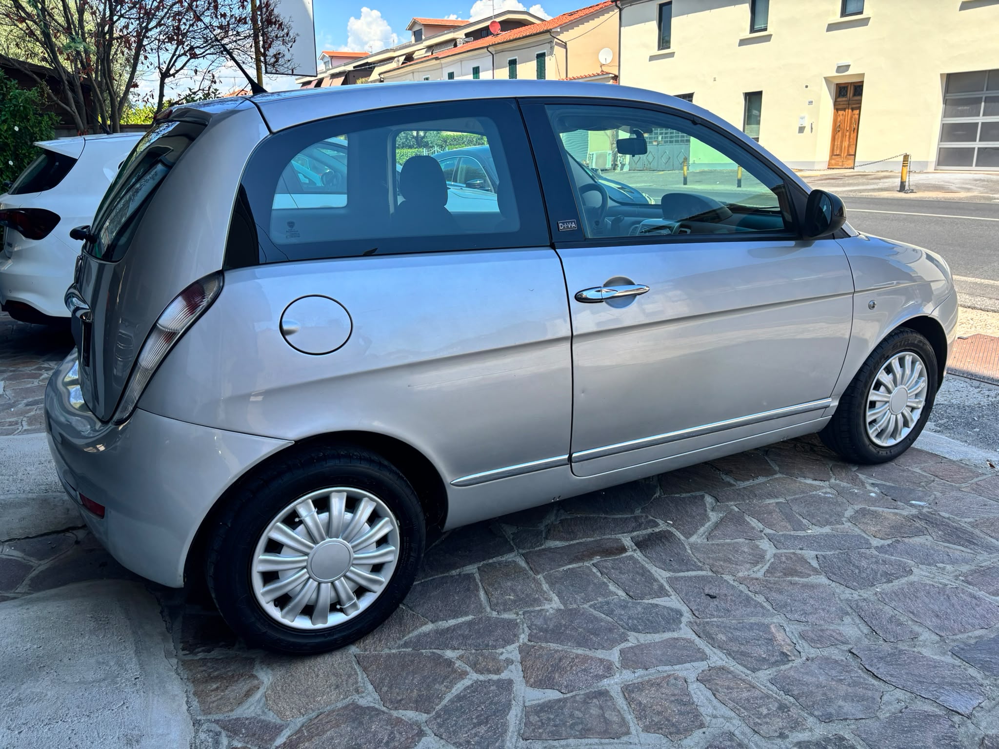 LANCIA Y 1.2 BENZINA/GPL DIVA 51 KW