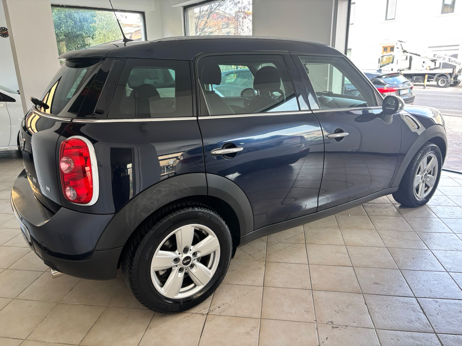 MINI COUNTRYMAN ONE D BUSINESS