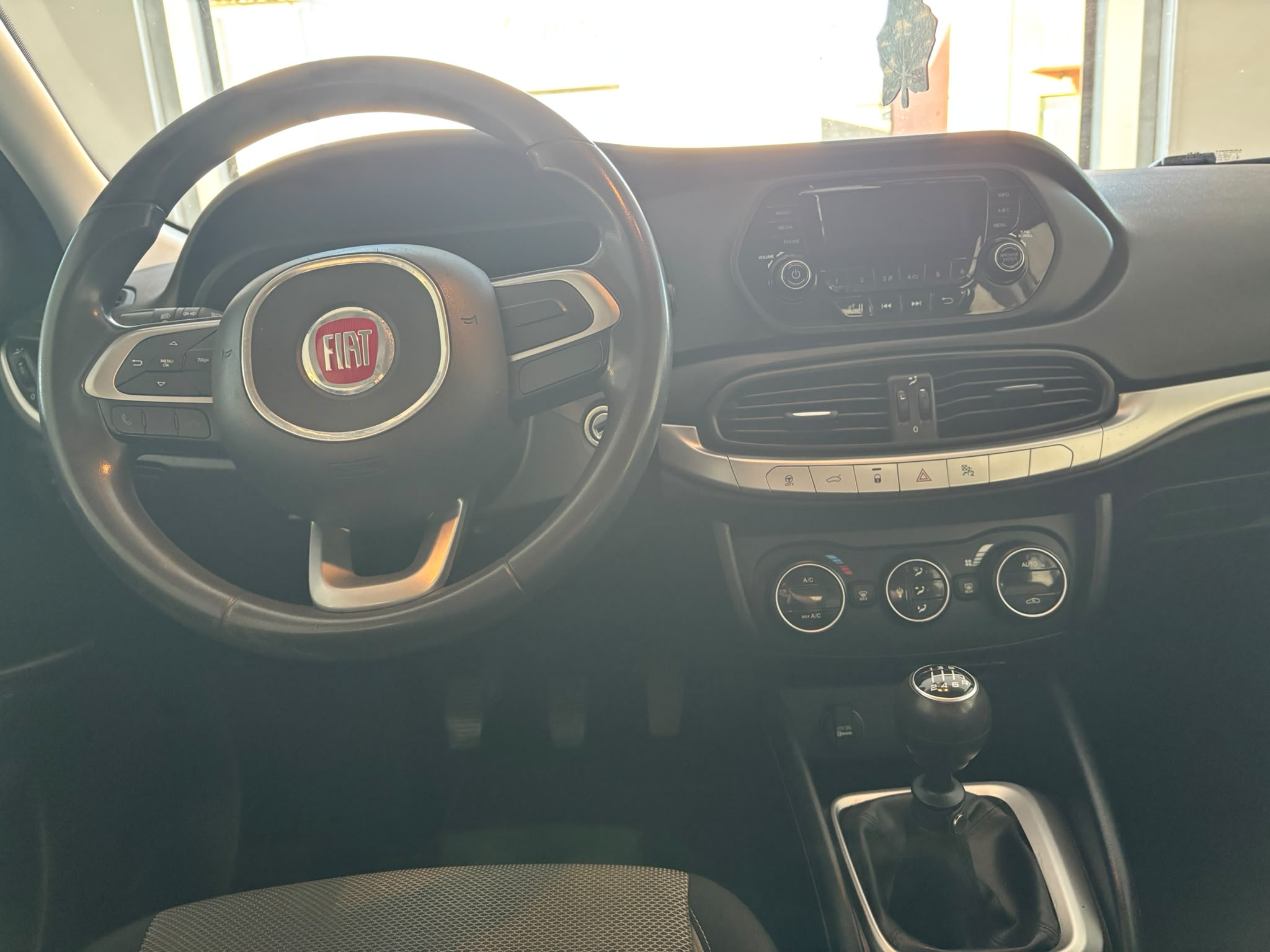 FIAT TIPO 1.4 BENZINA LOUNGE