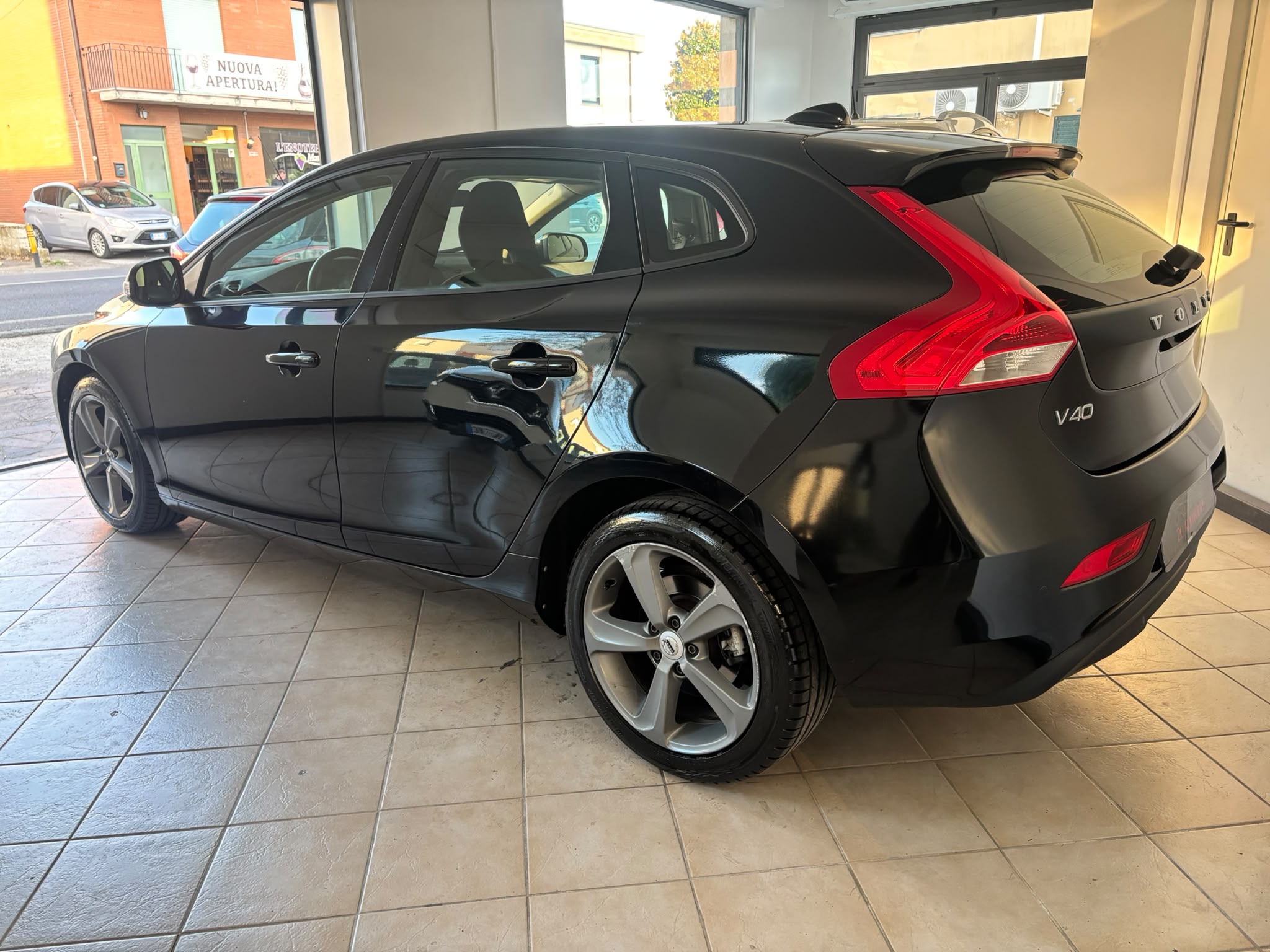 VOLVO V40 KINETIC CAMBIO AUTOMATICO