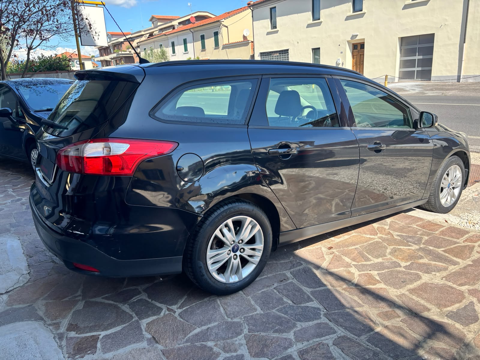 FORD FOCUS SW BENZ GPL 1.6 TITANIUM 88 KW