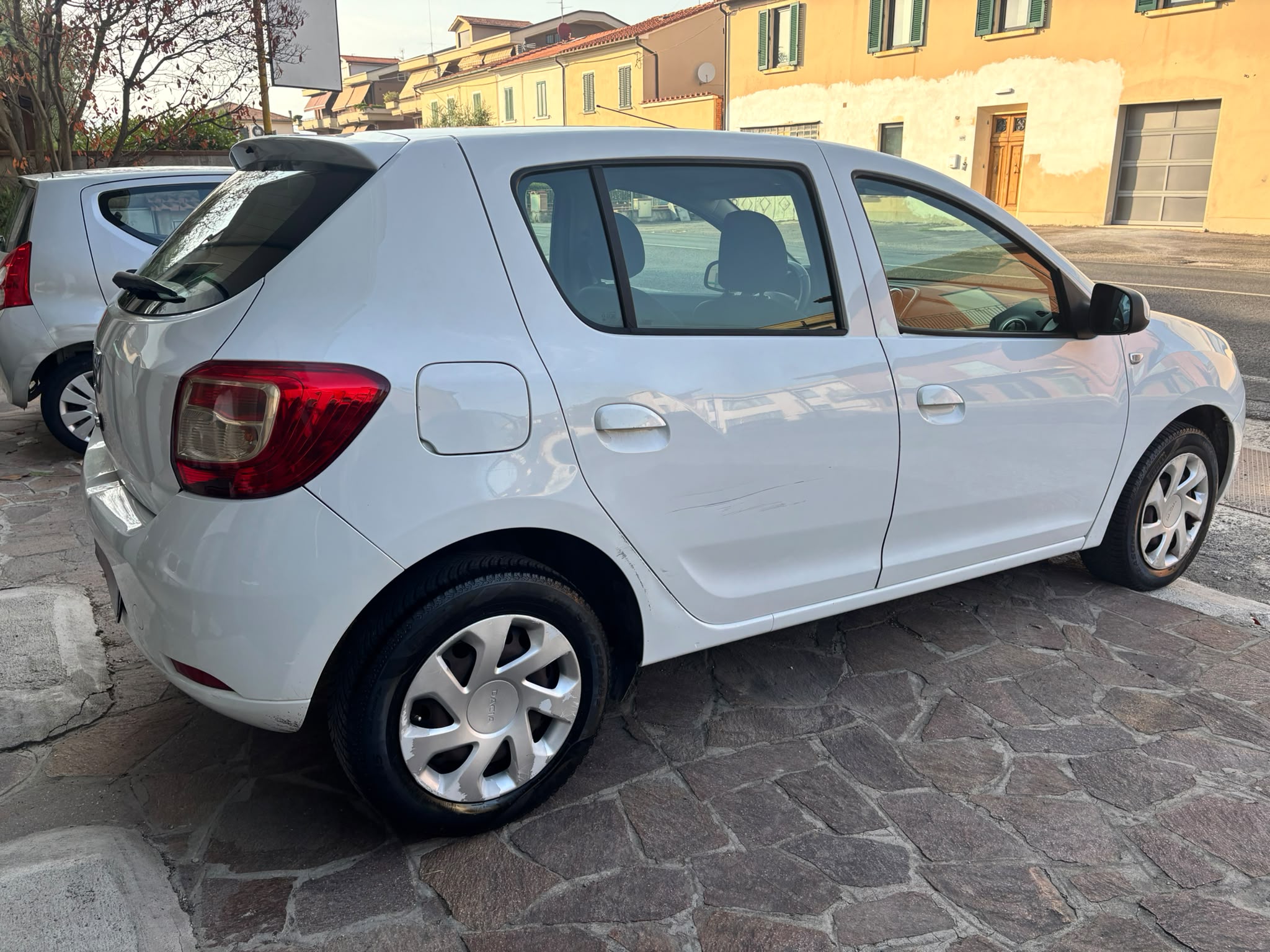 DACIA SANDERO 1.5 DIESEL LAUREATE