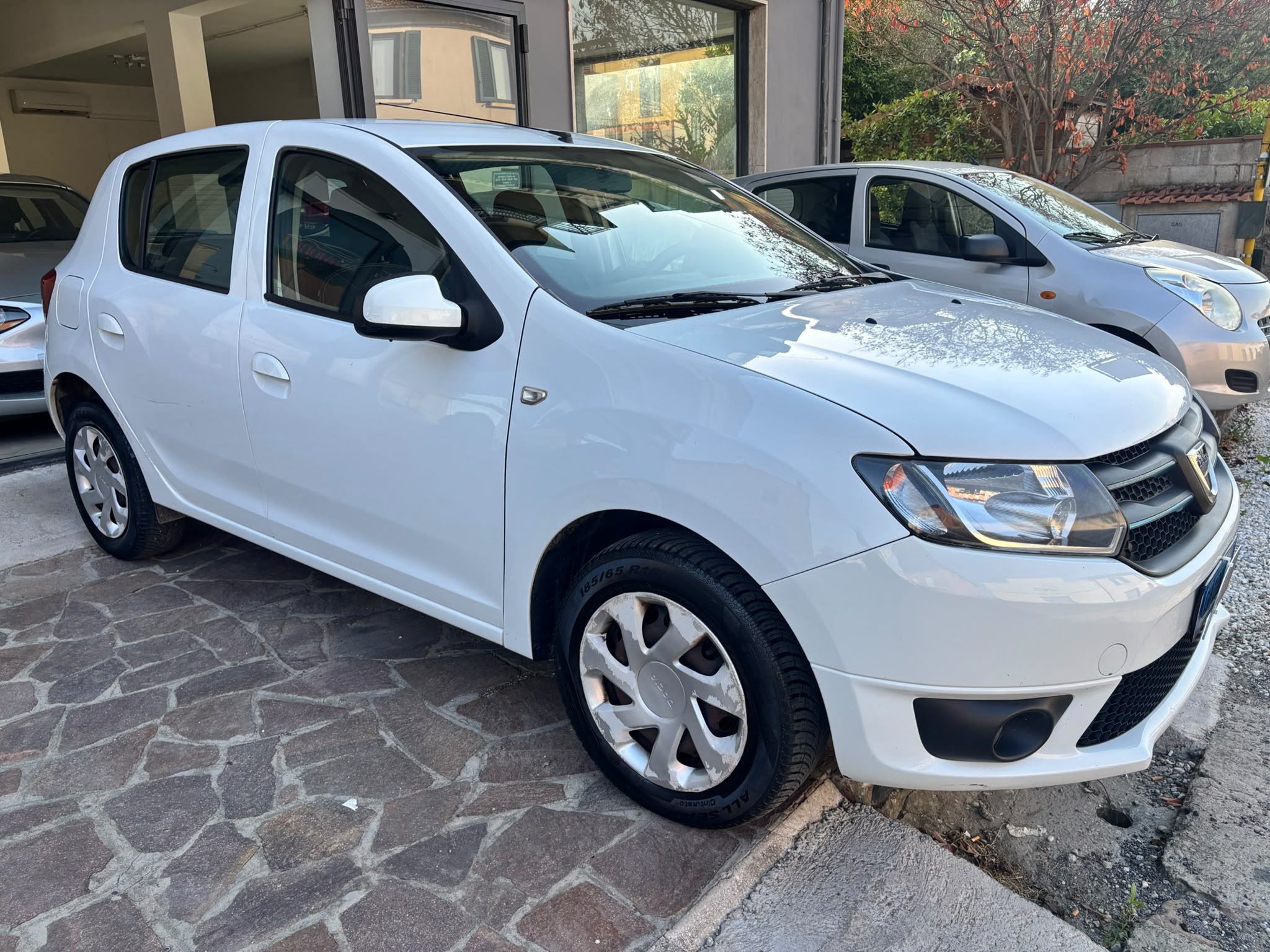 DACIA SANDERO 1.5 DIESEL LAUREATE