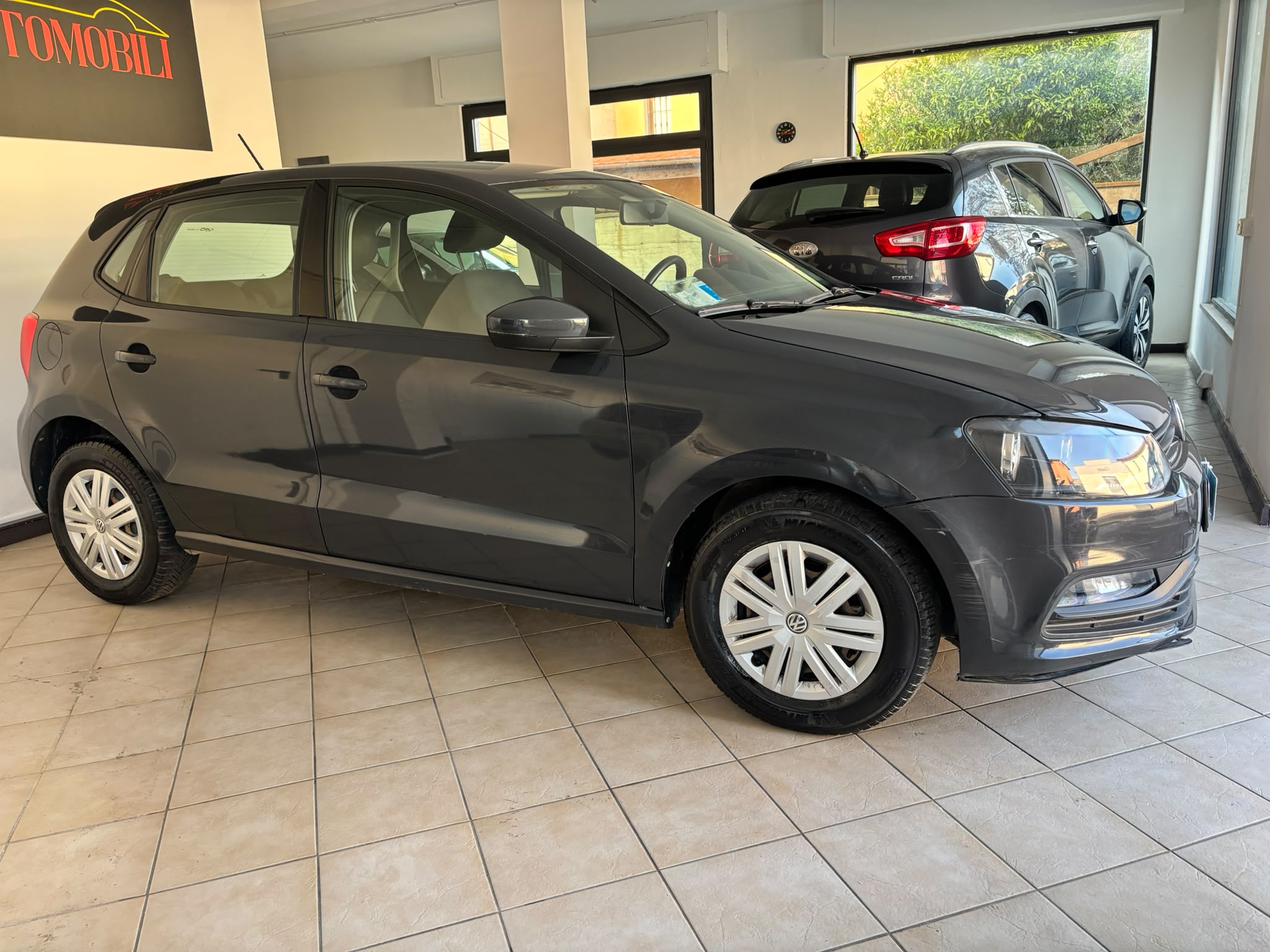 VOLKSWAGEN POLO 1.0 MPI TRENDLINE BENZINA